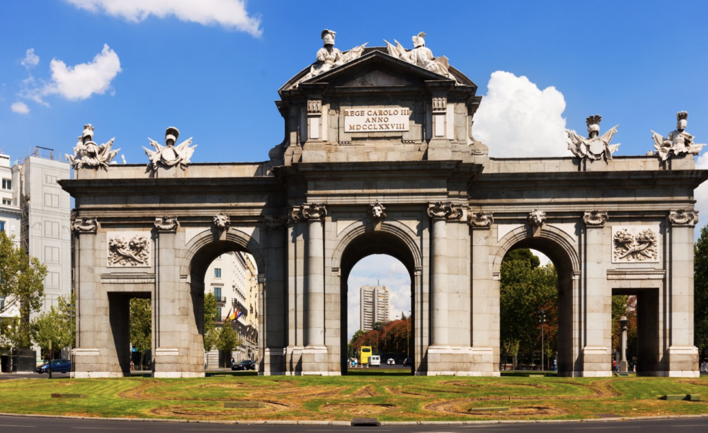 Buenos Aires Travel Guide 2026: Neighbourhoods, Tango, Food & Best Tours